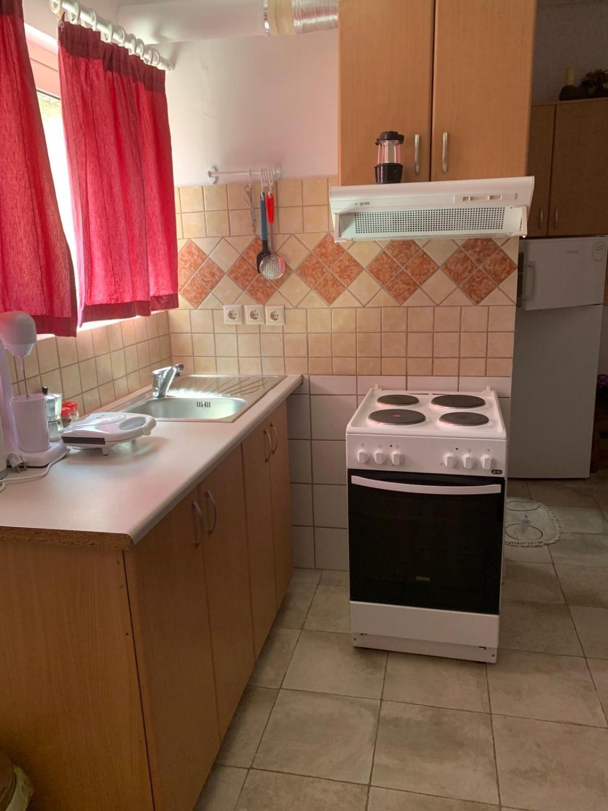 Domenica House Apartment Kondaraina Luaran gambar